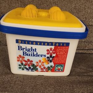 Discovery Toys Bright Builders Set